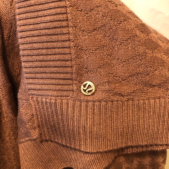 Lululemon Divinity Poncho Shawl Wrap NWT OS - Picture 16 of 16